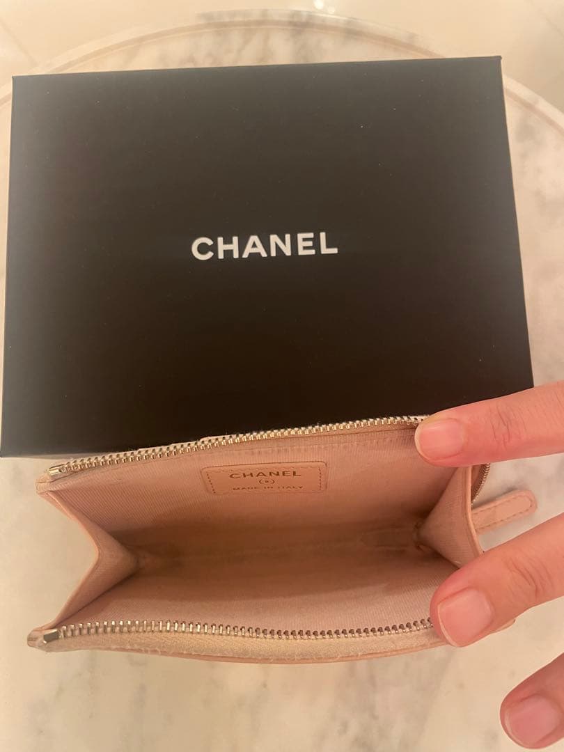 CHANEL ピンクレザー ケース