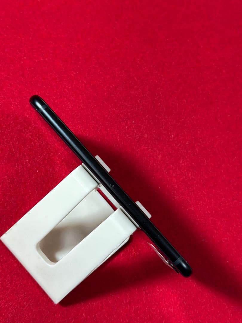 【4484】iPhone SE3第3世代ミッドナイト 64GB simフリー