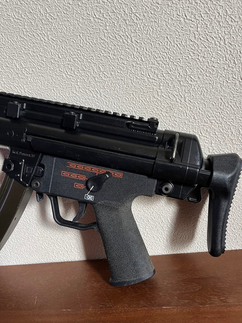 マルイ次世代電動ガン　MP5A5