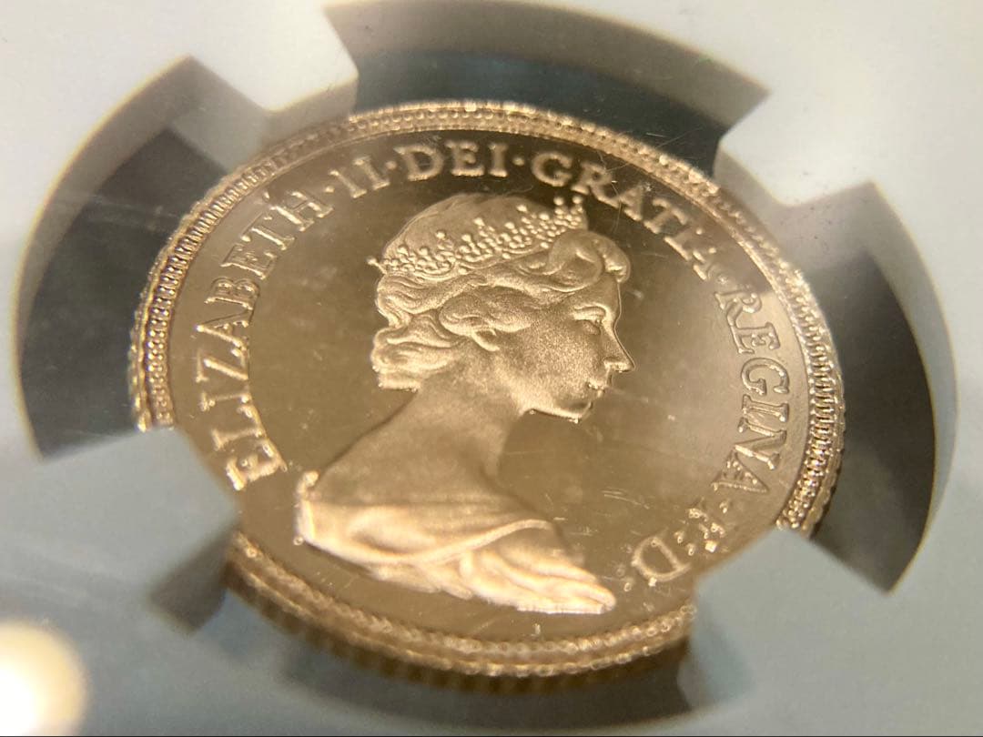 ★★★ムネゴロウ★★★ 1983年イギリス1/2ソブリン プルーフ金貨