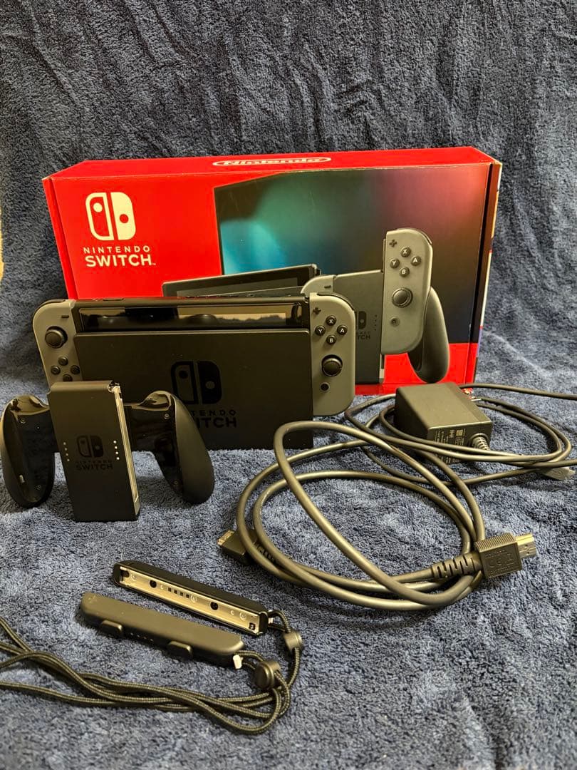 Nintendo Switch ブラック 2021年購入 256GBSDカード付