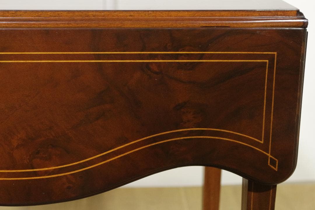 イタリア★クラシック★バタフライテーブル★キャスター付き★