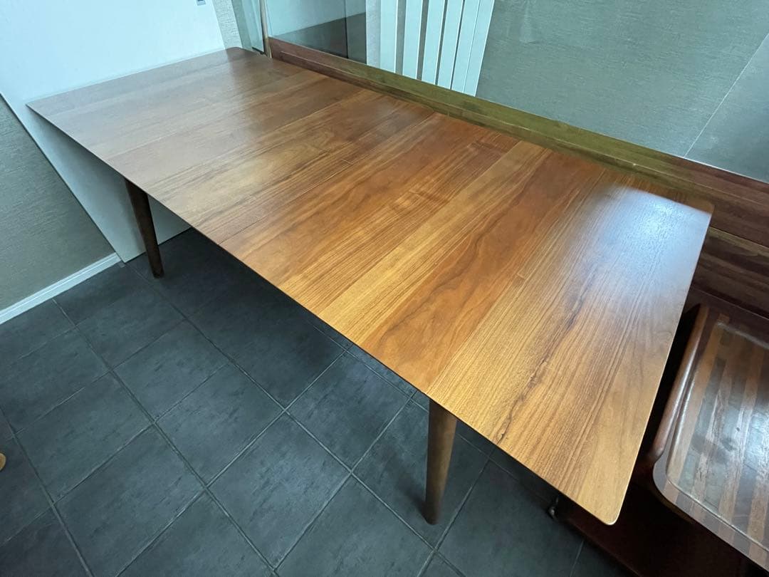 ■ウォールナット/天然木/無垢材 ダイニングテーブル　伸長式■ニトリ/フィルン