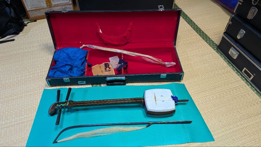 胡弓（紅木棹）