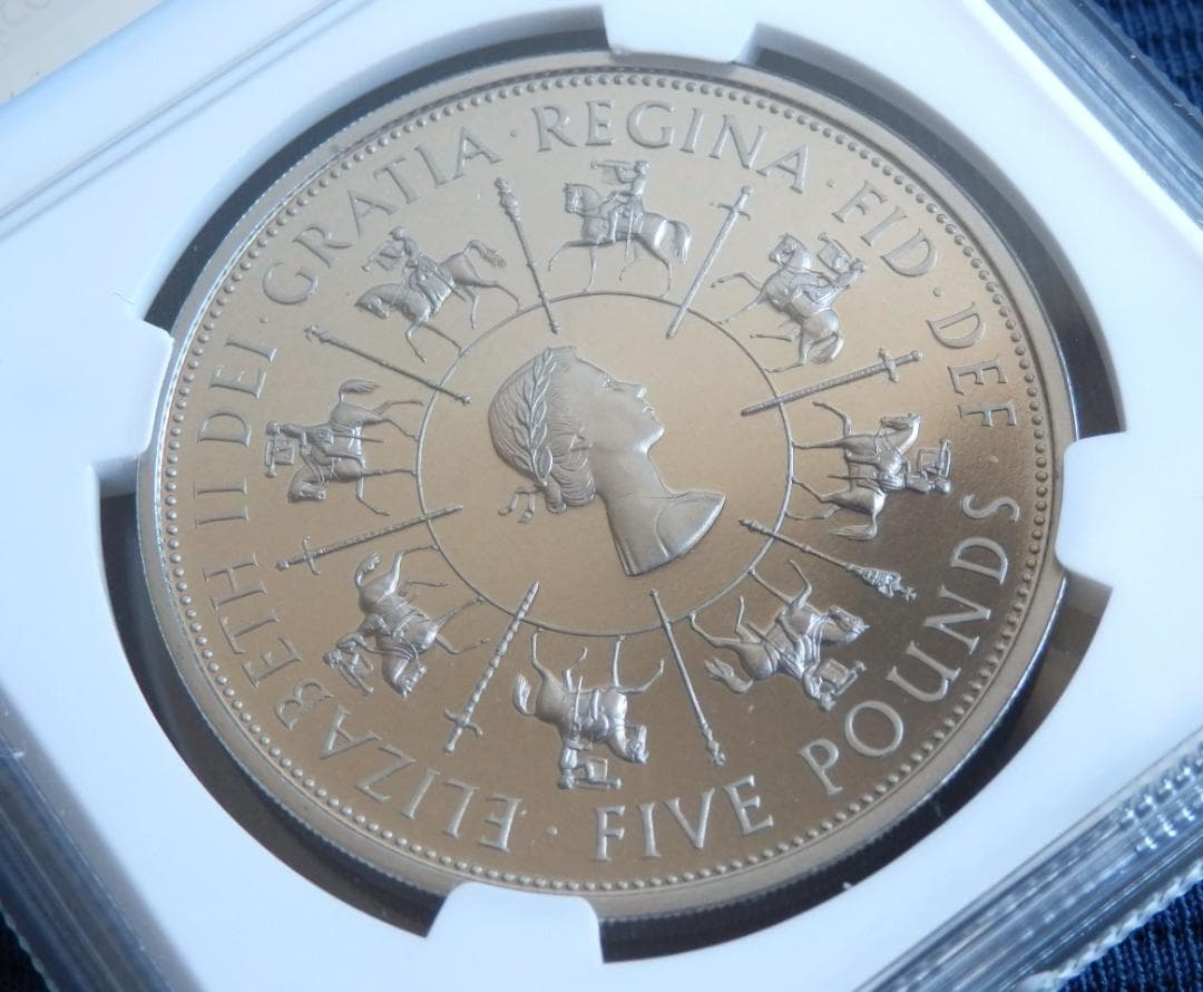 英1993年エリザベス2世戴冠40周年記念5ポンド銀貨　PF69UC