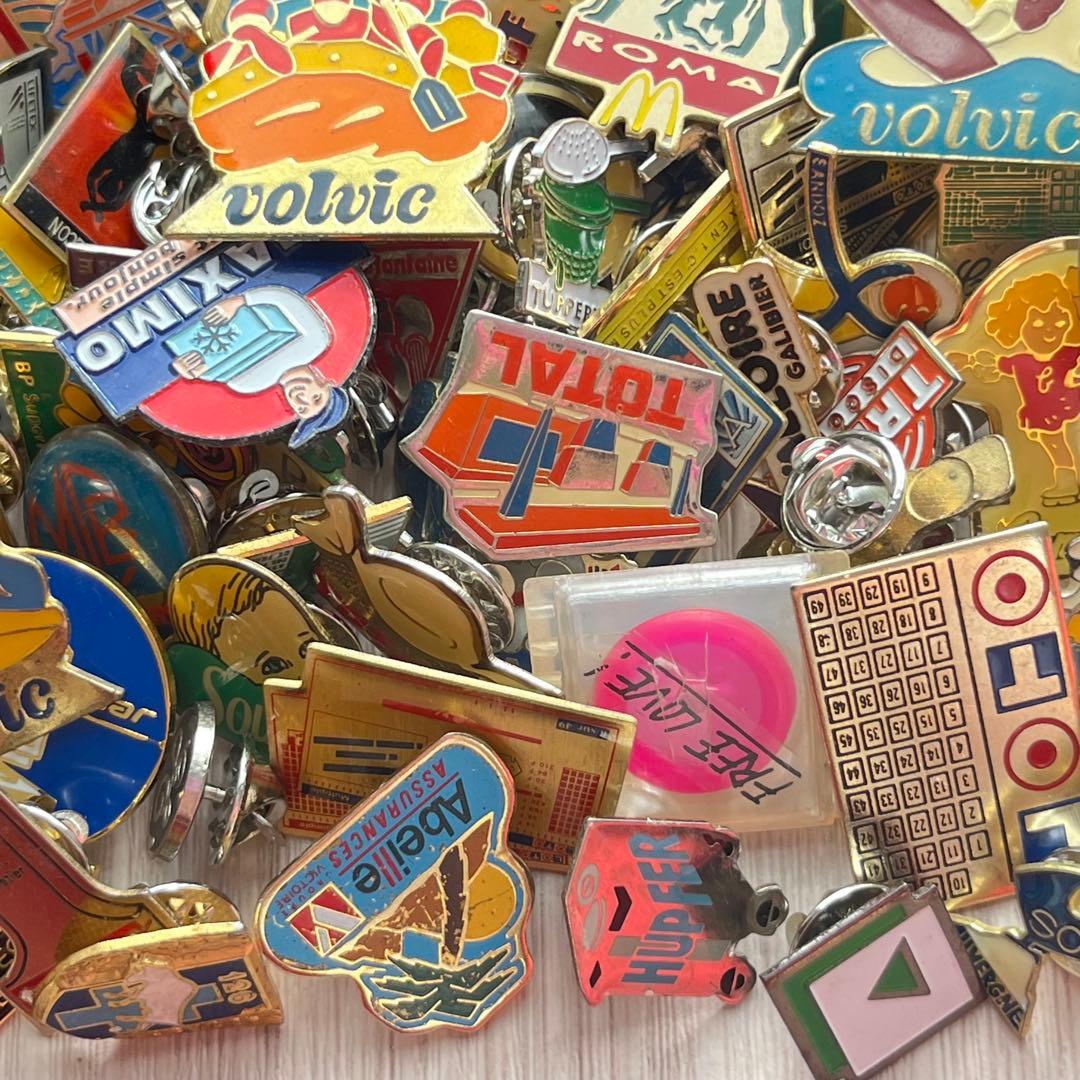 集めたくなる フランス　ピンバッジ　200個セット　まとめ売り　ヴィンテージ 5