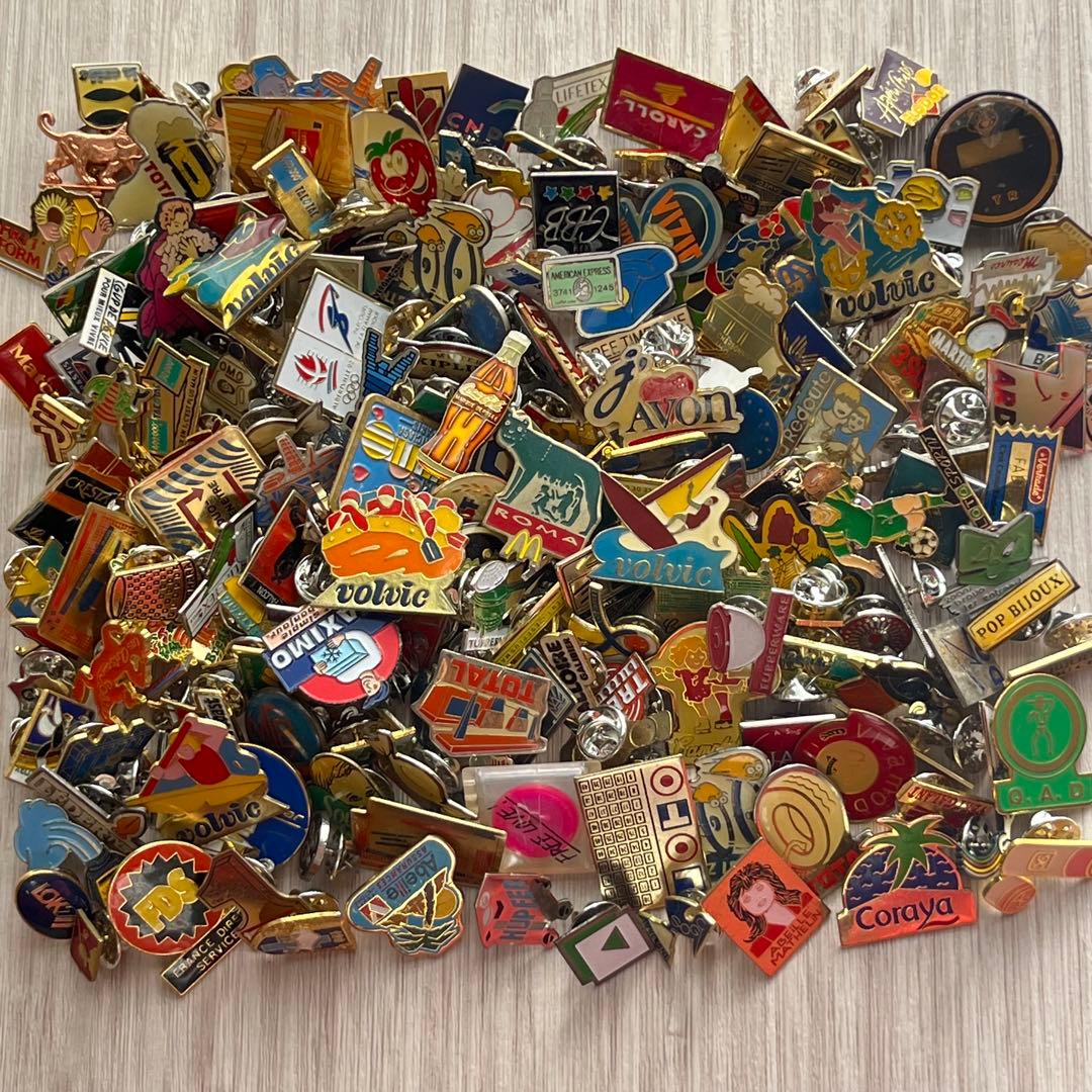 集めたくなる フランス　ピンバッジ　200個セット　まとめ売り　ヴィンテージ 5