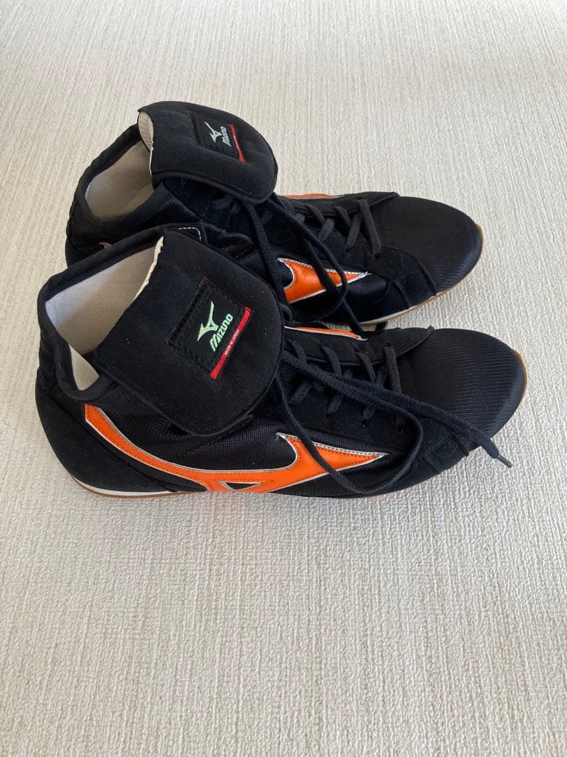 Mizuno ボクシングシューズ 黒/オレンジ