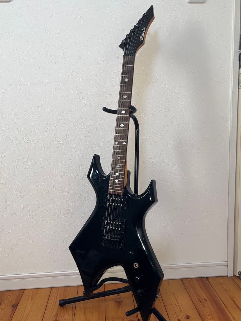 【ふぐたアナゴさん】送料込‼️ 変形ギター 音出し確認済 黒 モッキンバード