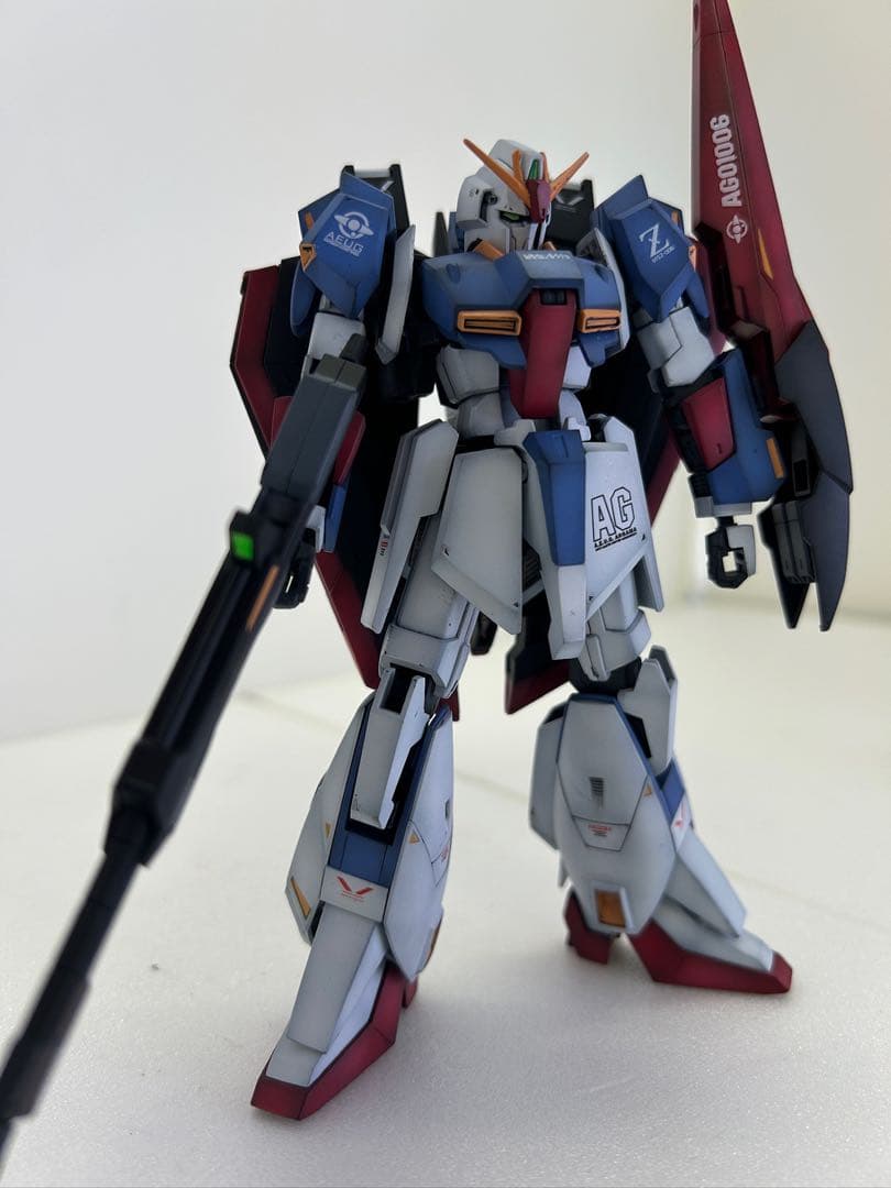 初売り ガンプラ 全塗装完成品 HGUC Zガンダム