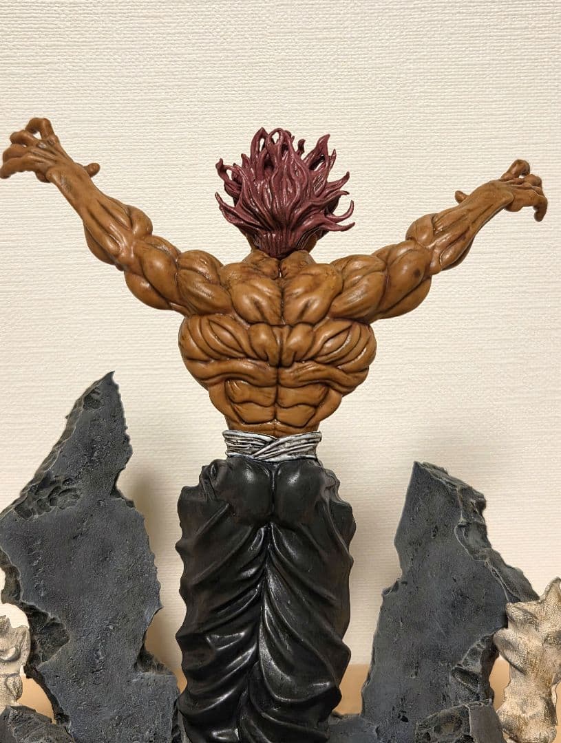 刃牙 オーガ 範馬 勇次郎 フィギュア 自作 ジオラマ