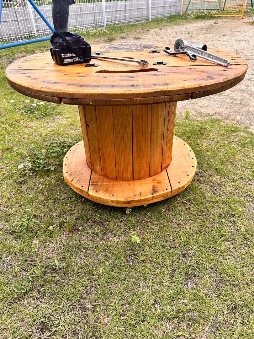 ガレージ男前テーブル GARAGEアウトドア　ガーデニング　電線ドラム