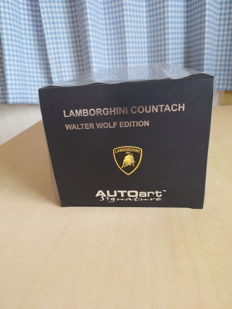 バ*ー様 AUTOart 1/18 ランボルギーニ カウンタック ウォルターウル