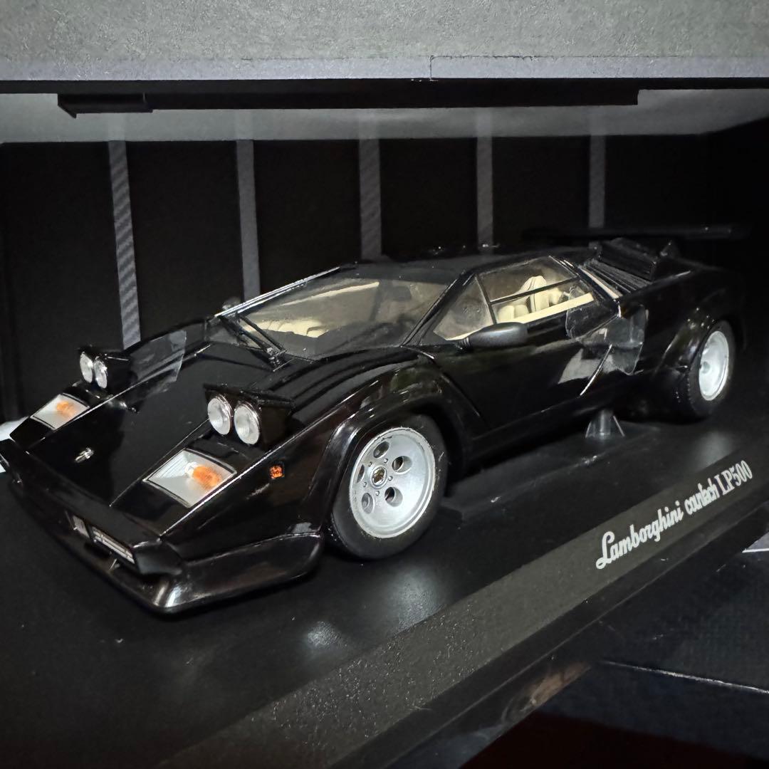絶版未展示品 京商 1/18 ランボルギーニ カウンタック LP500