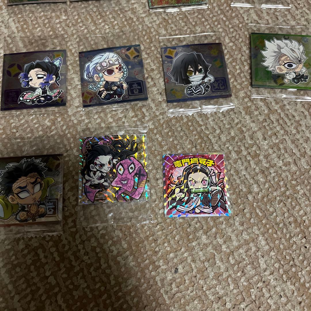 鬼滅の刃ウエハースシール14枚ビックリマンシール1枚カード枚まとめ売り追加3枚