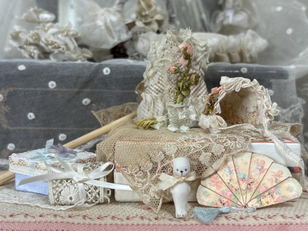 ✨期間限定✨オデット用衣装＆ミニチュア小物セット　ビスクドール　ミニョネット