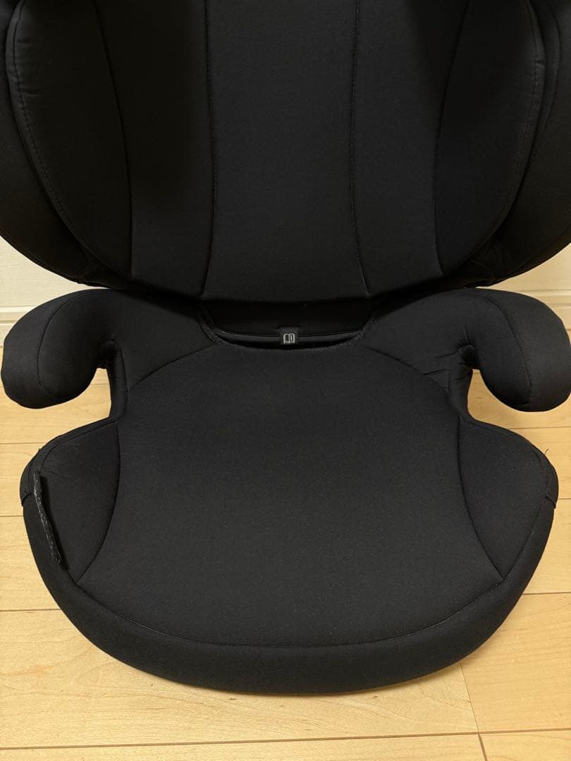 Cybex platinum チャイルドシート　SOLUTION Z-i-FIX