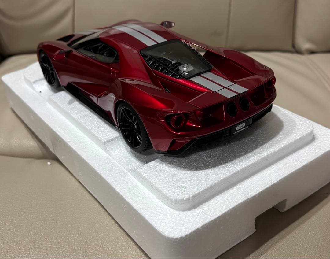 AUTOart 1/18 オートアート Ford GT 2017