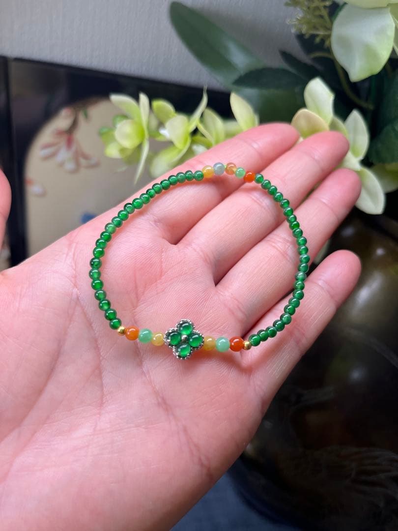 新入荷❣️貴重‼️18kビーズ入り、ロウカン質氷種満陽緑ビーズ&【幸運】四葉草ブレス
