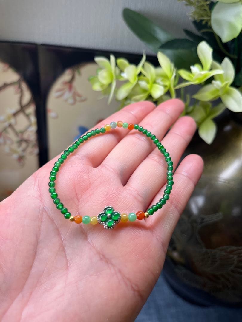 新入荷❣️貴重‼️18kビーズ入り、ロウカン質氷種満陽緑ビーズ&【幸運】四葉草ブレス
