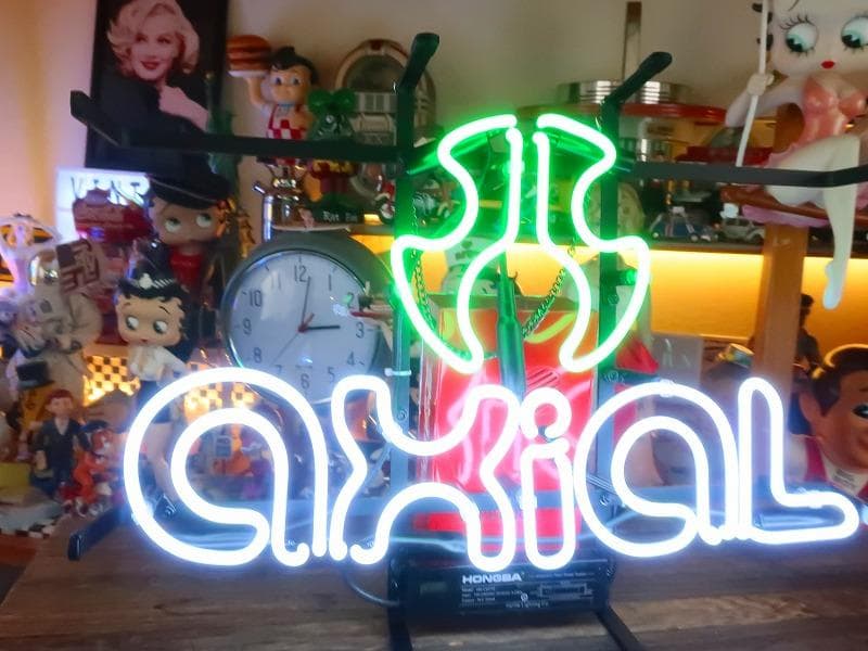 アキシャル ネオンサイン AXIAL FOR Man cave 男の秘密基地