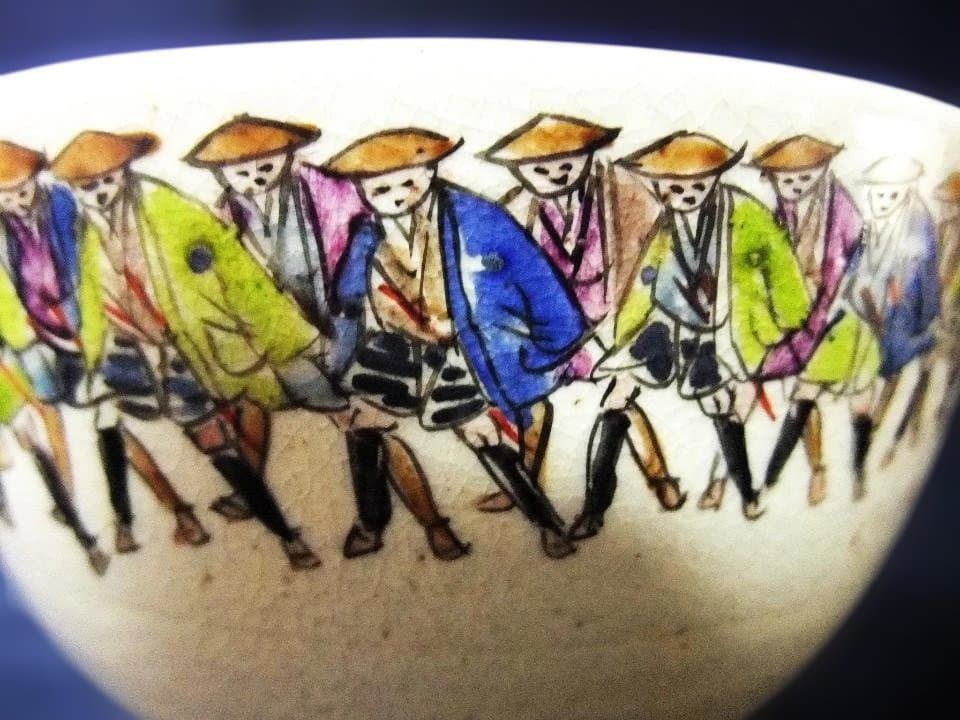 手描き茶碗 大名行列 銘「仁清」 茶道具 染付 色絵磁器 京焼