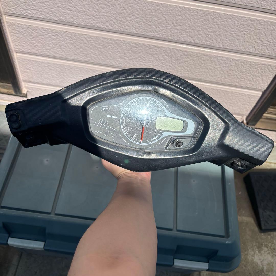 純正スピードメーター周りのカバー、スイッチ付(スズキ アドレスV125S)