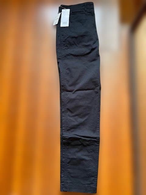 ビームスストレッチテーパードチノ ブラックMサイズ