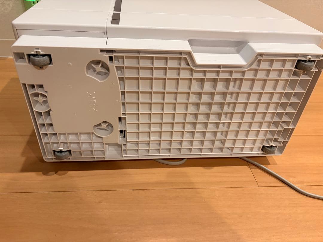 パナソニック 衣類乾燥除湿機ハイブリッド式 16畳 23年製F-YHTX90-W