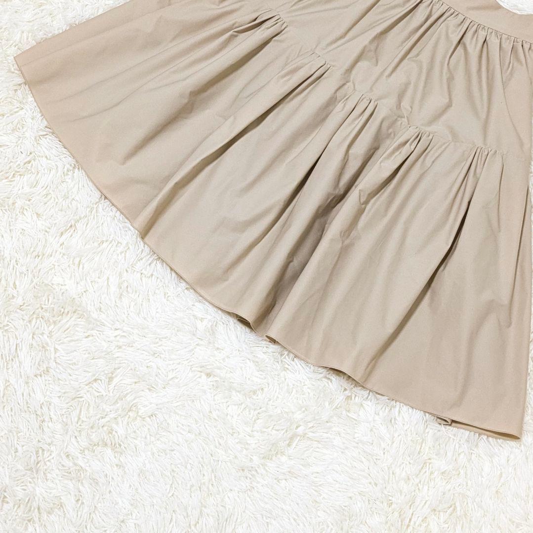 美品✨フォクシーニューヨーク　ティアードスカート　フレア　ベージュ　３８