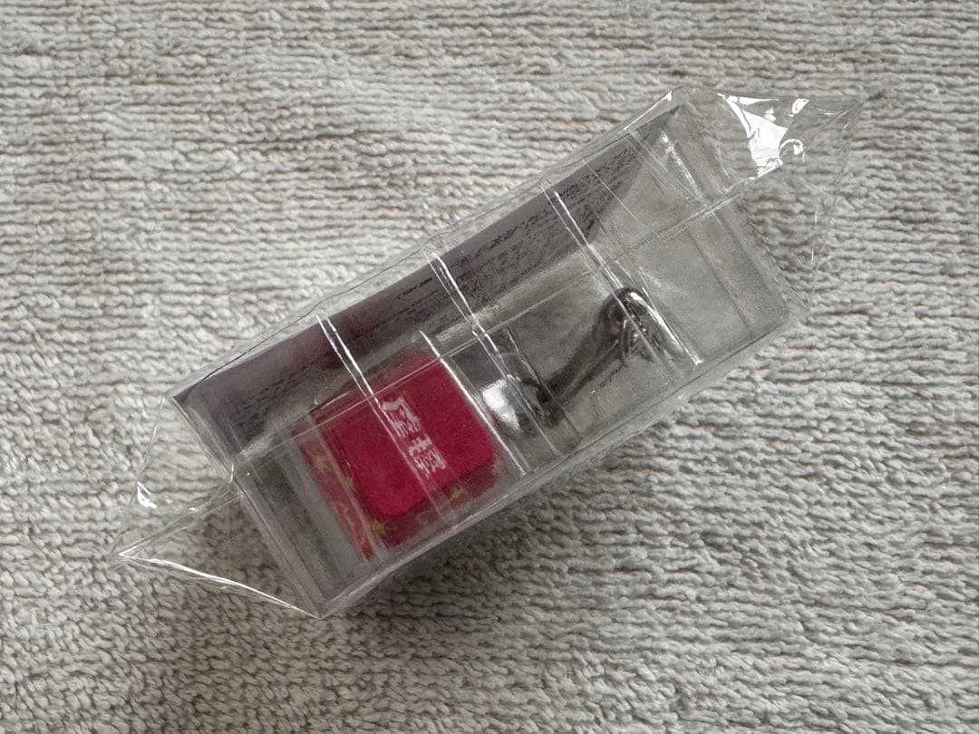 【ミュージシャン】なとり　キーチェーン　摩擦　ピンク