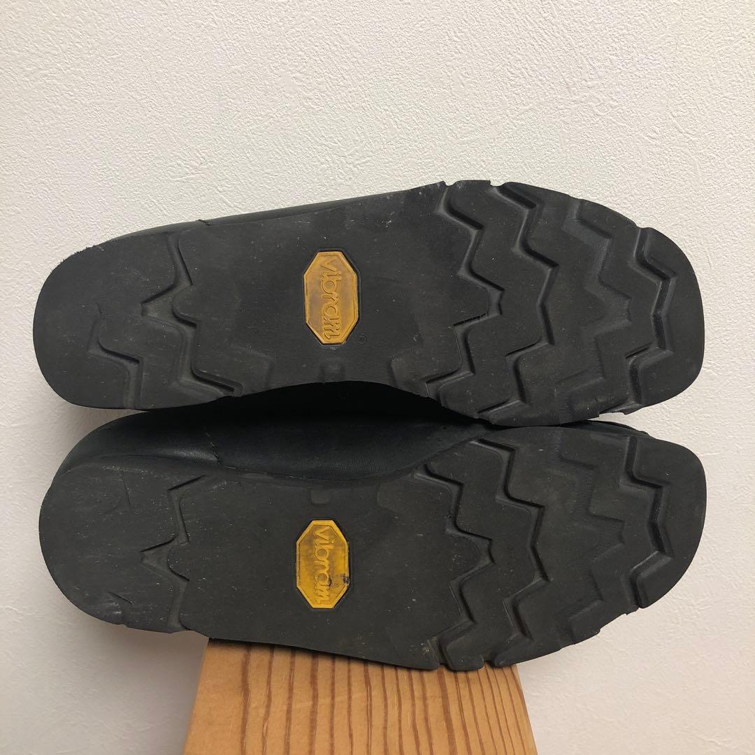 ＜CLARKS＞ワラビー レザー ゴアテックス シューズ