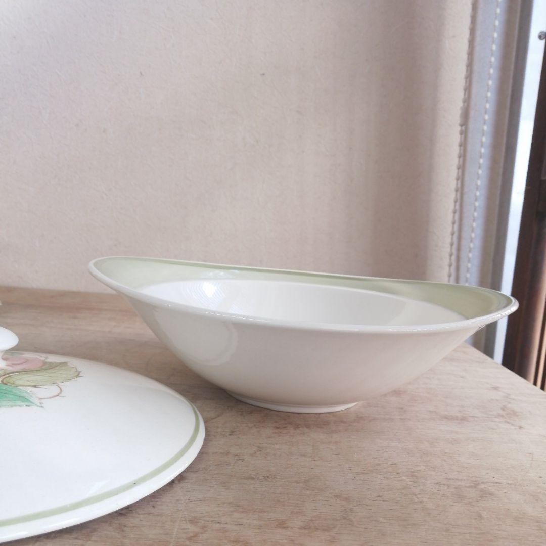 スージークーパー　パトリシアローズ　チュリーン　蓋付　イギリス　アンティーク