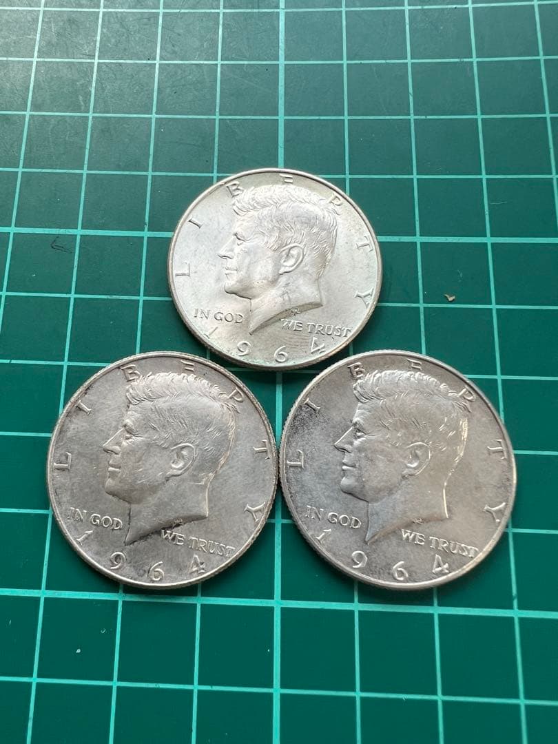 外国銀貨　アメリカ50C銀貨　1964年　3枚まとめロット
