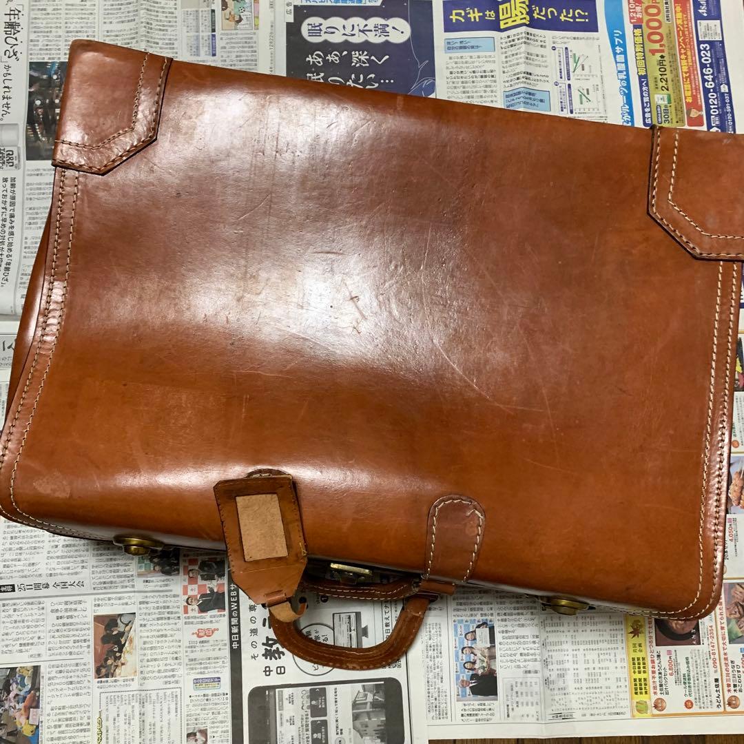 レザートランクケース　アンティーク　CHENEY チーニー