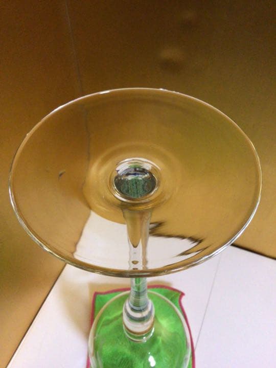 デカ過ぎるワイングラス　高さ約53.6センチ