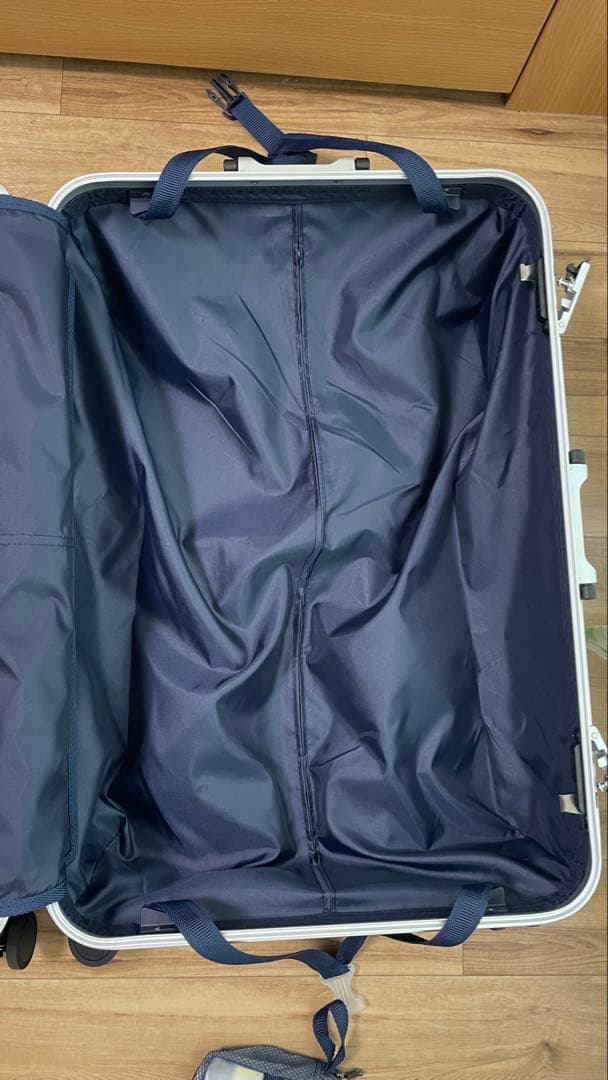 BERMAS HERITAGEⅡ 88Lキャリーケース