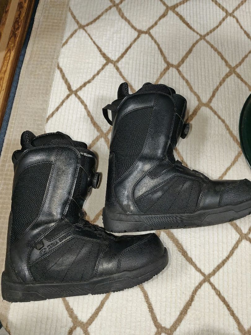 ZUMA スノーボードブーツ 27cm