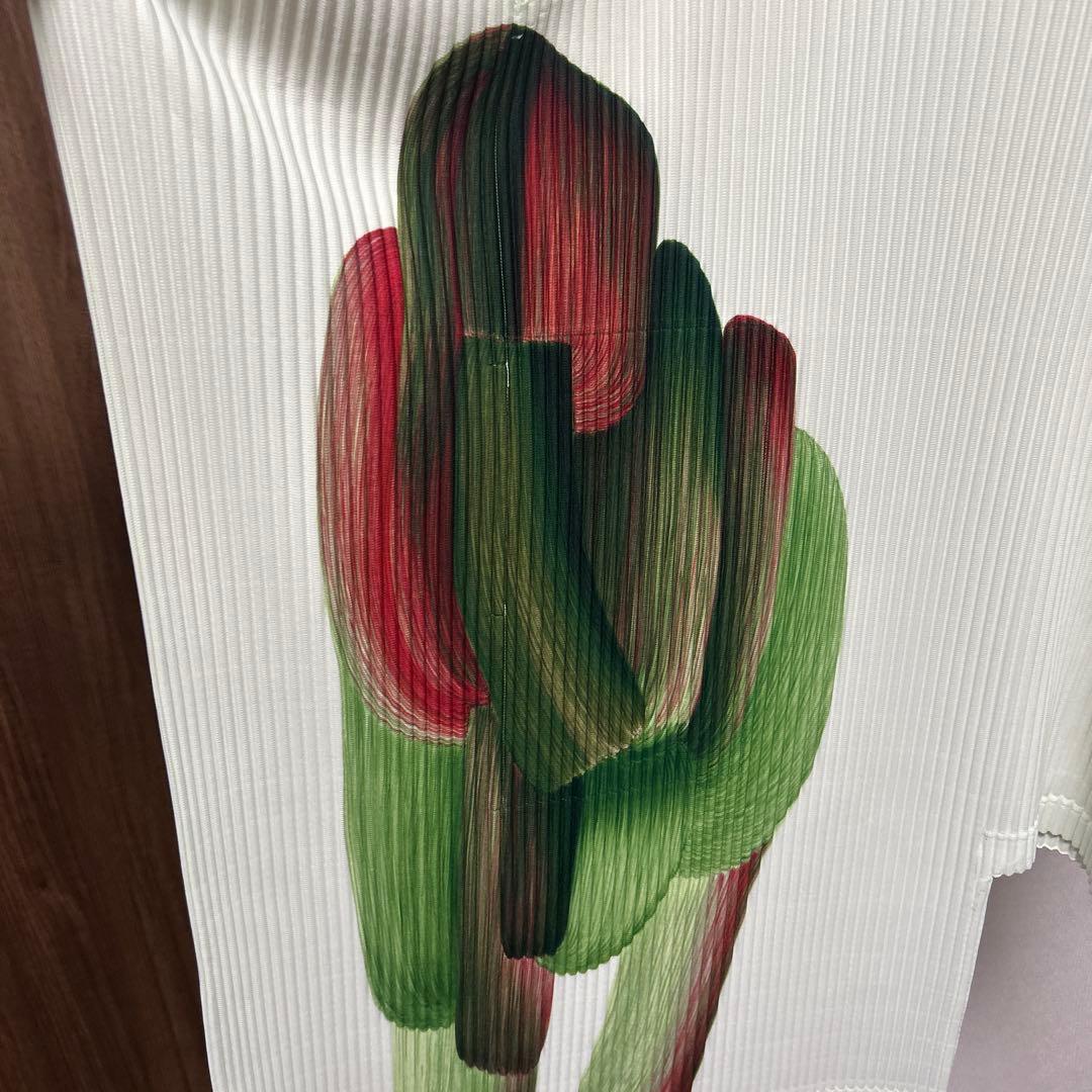 オムプリッセ　ロナンブルレック　DRAWING PLEATS