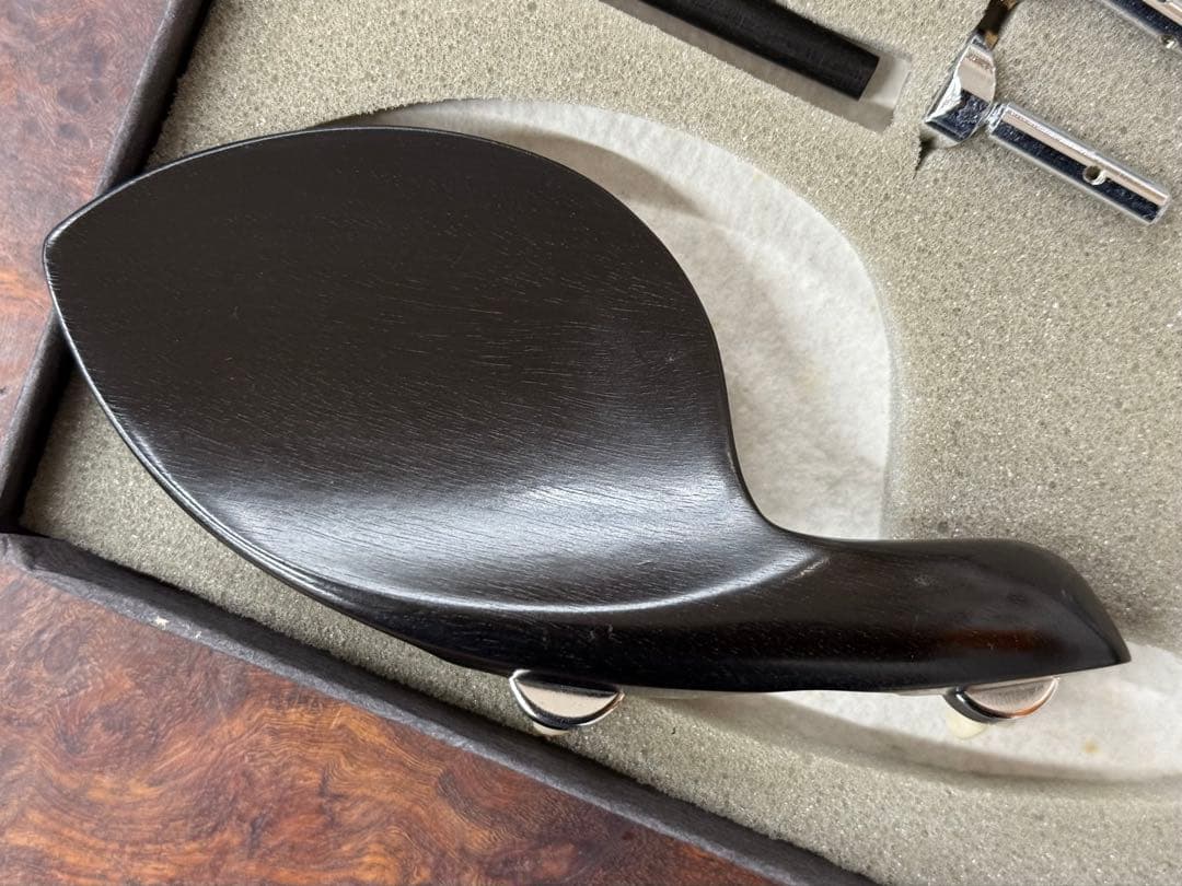 【新品】バイオリン用フィッティングセット（エボニー／クローム金具）未使用品！