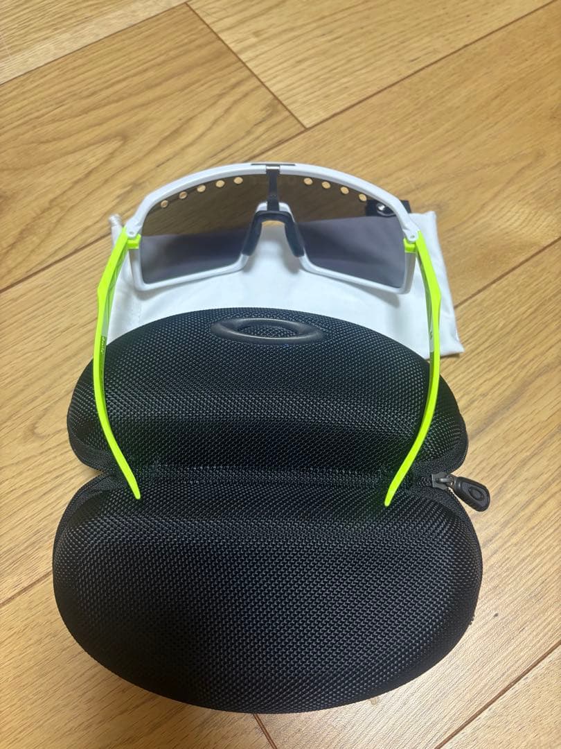 Oakley オークリー　サングラス　スートロ　PRIZM