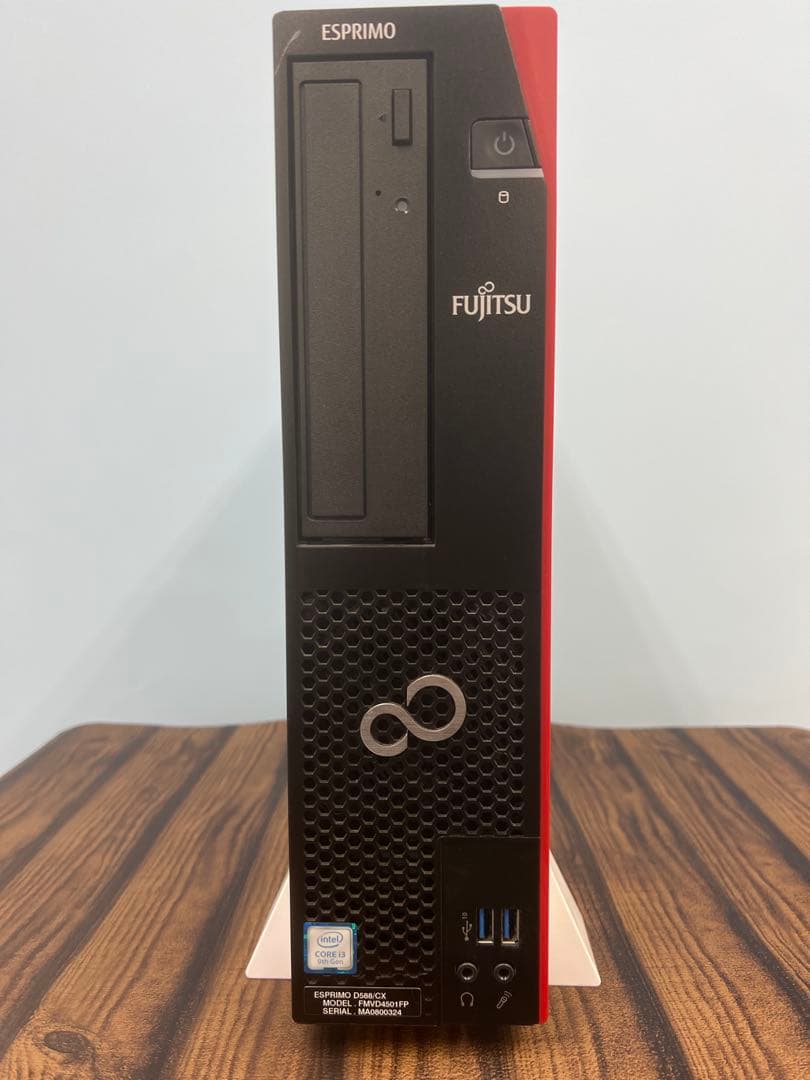 富士通 第9世代corei3 8GB SSD256GB Win11 OFFICE