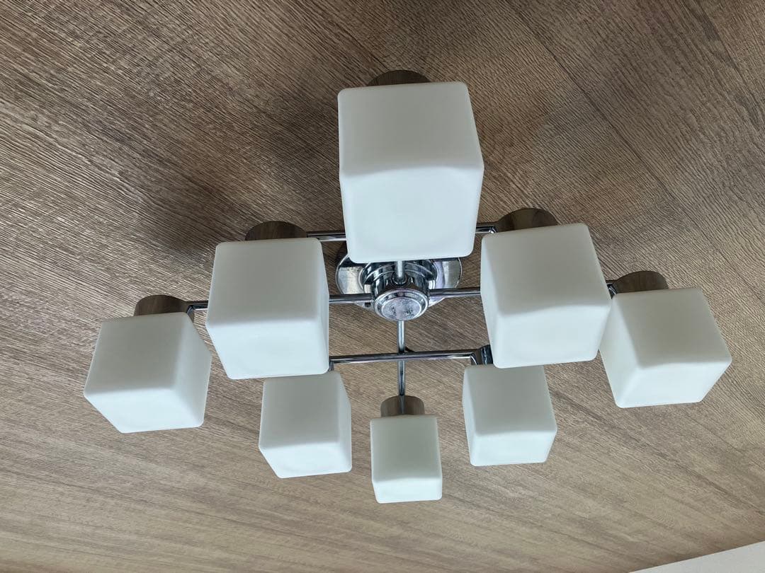 お値下げ中！9灯 シーリングライト 立方体デザイン
