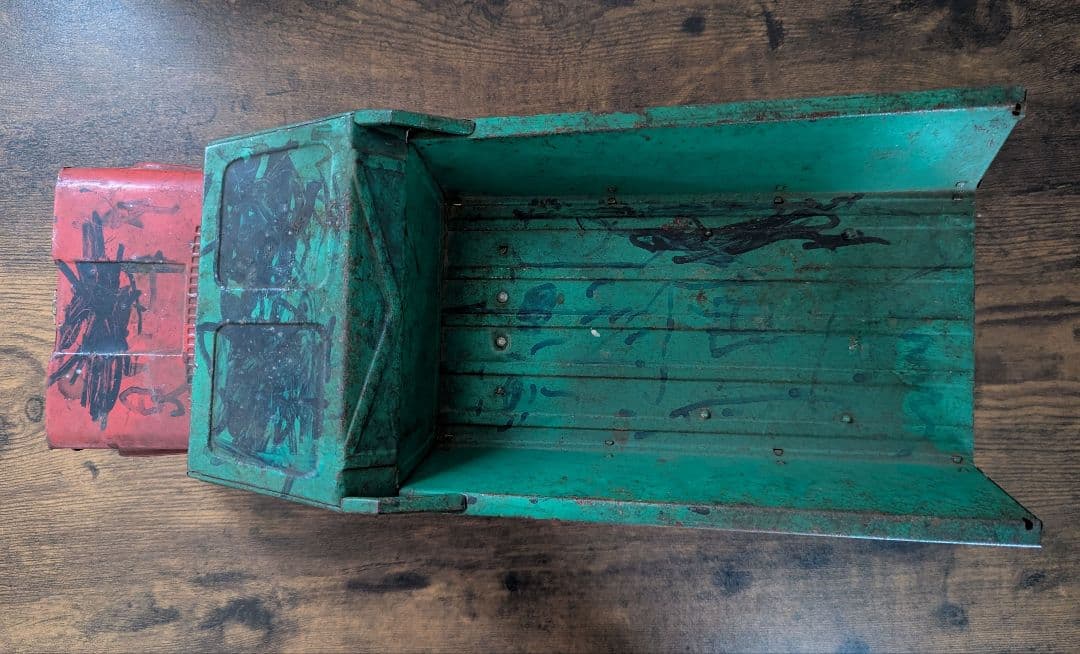 【昭和レトロ】ブリキのおもちゃ/Chevrolet 80 ダンプトラック 赤/緑