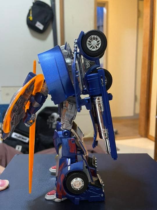 TRANSFORMERS アーマーナイトオプティマスプライム