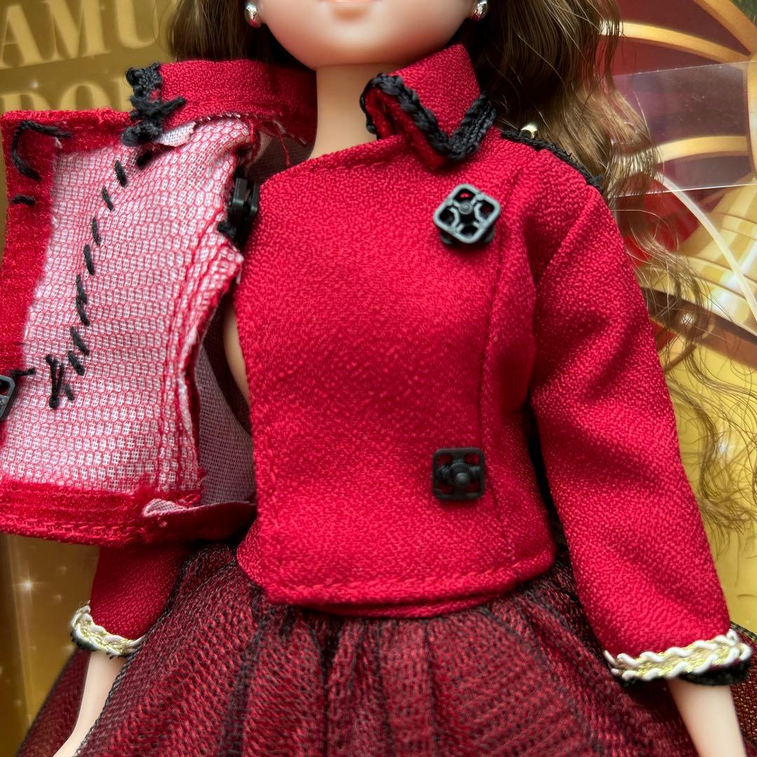 安室奈美恵　ドール