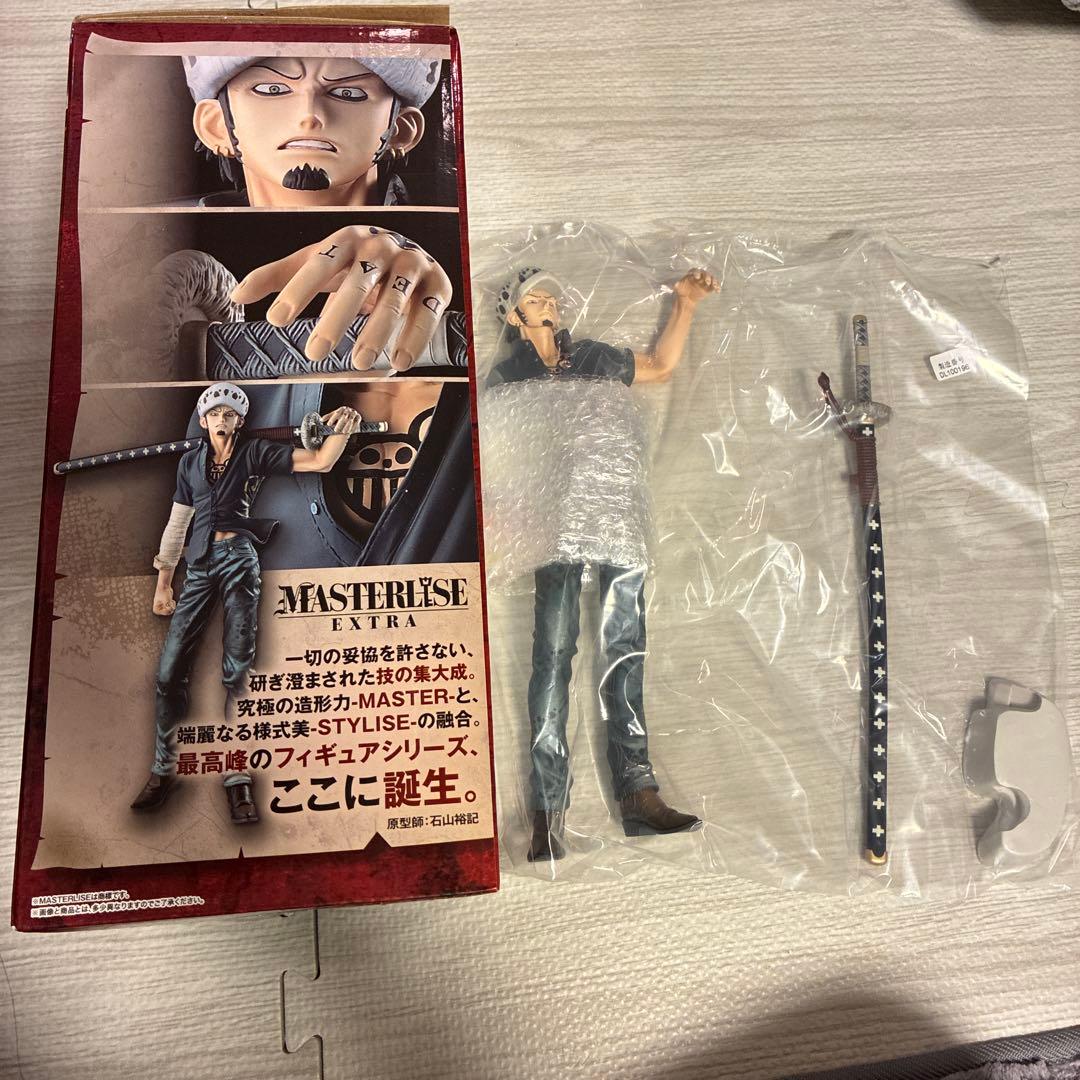 ワンピースフィギュア　トラファルガーロー