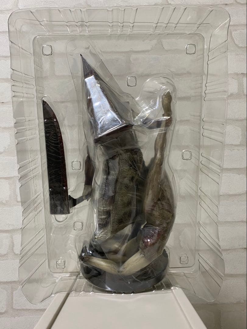 GECCO RED PYRAMID THING レッドピラミッドシング1/6