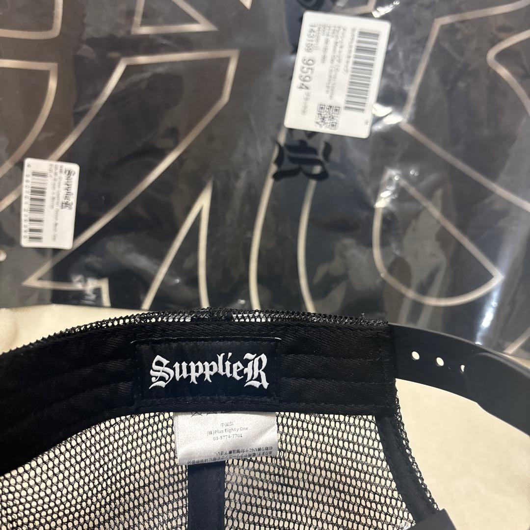 Supplier クロスモチーフ ブラックキャップ