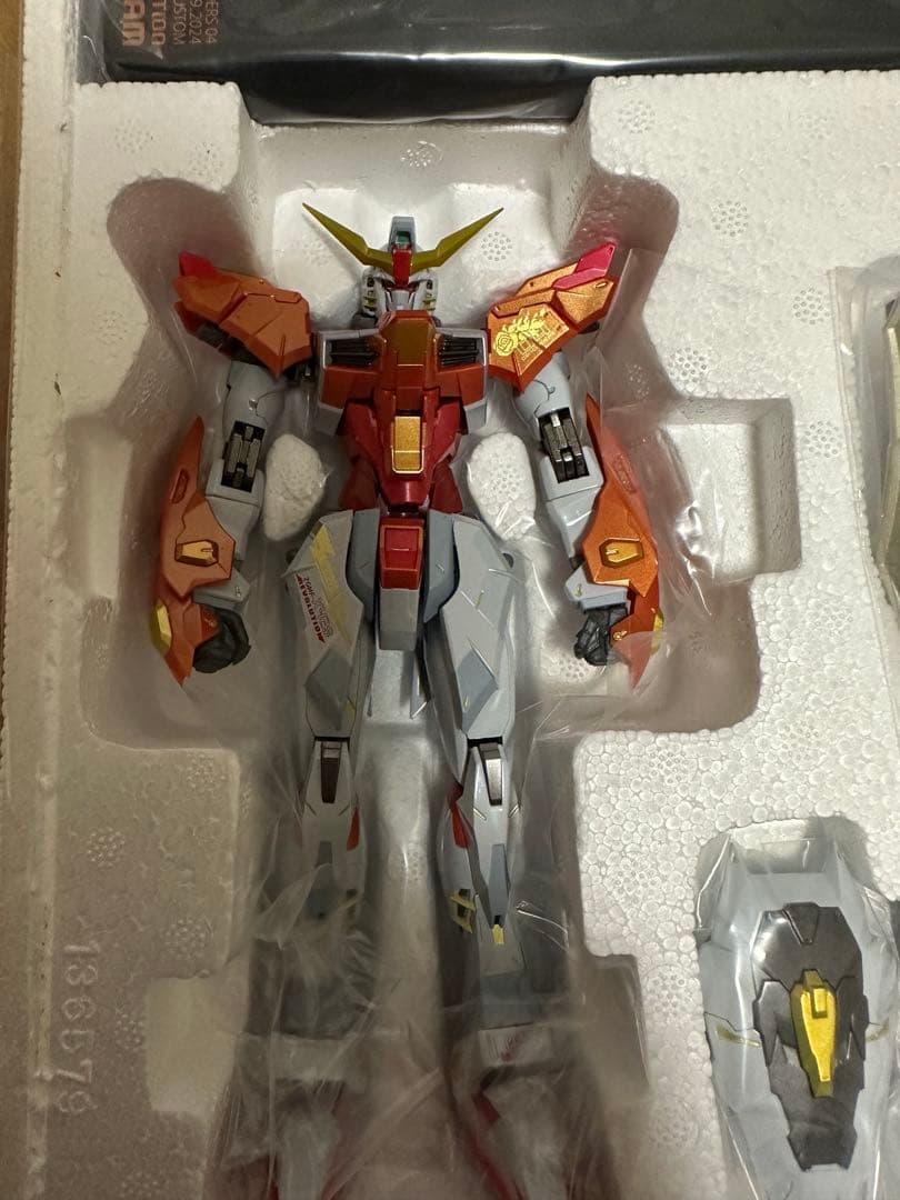 メタルビルド　デスティニーガンダム （ハイネ機）